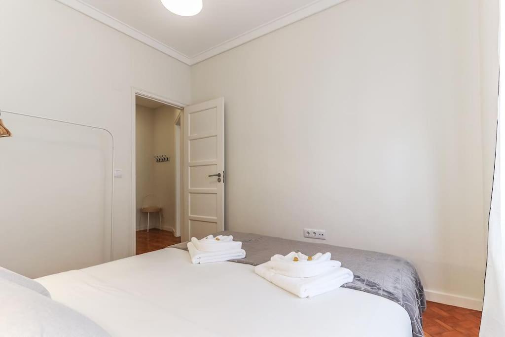 Portucale ! Ajuda Delight Apartment
