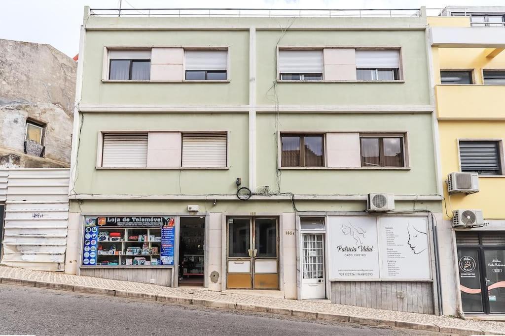 Portucale ! Ajuda Delight Apartment Lisbon